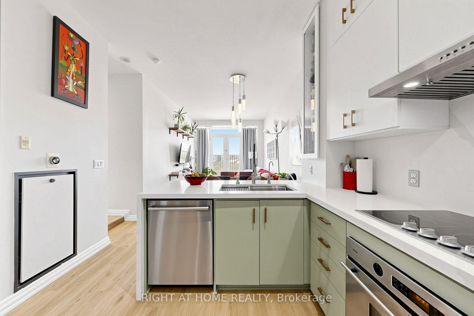 797 Don Mills Road Unit 1104 photo 7