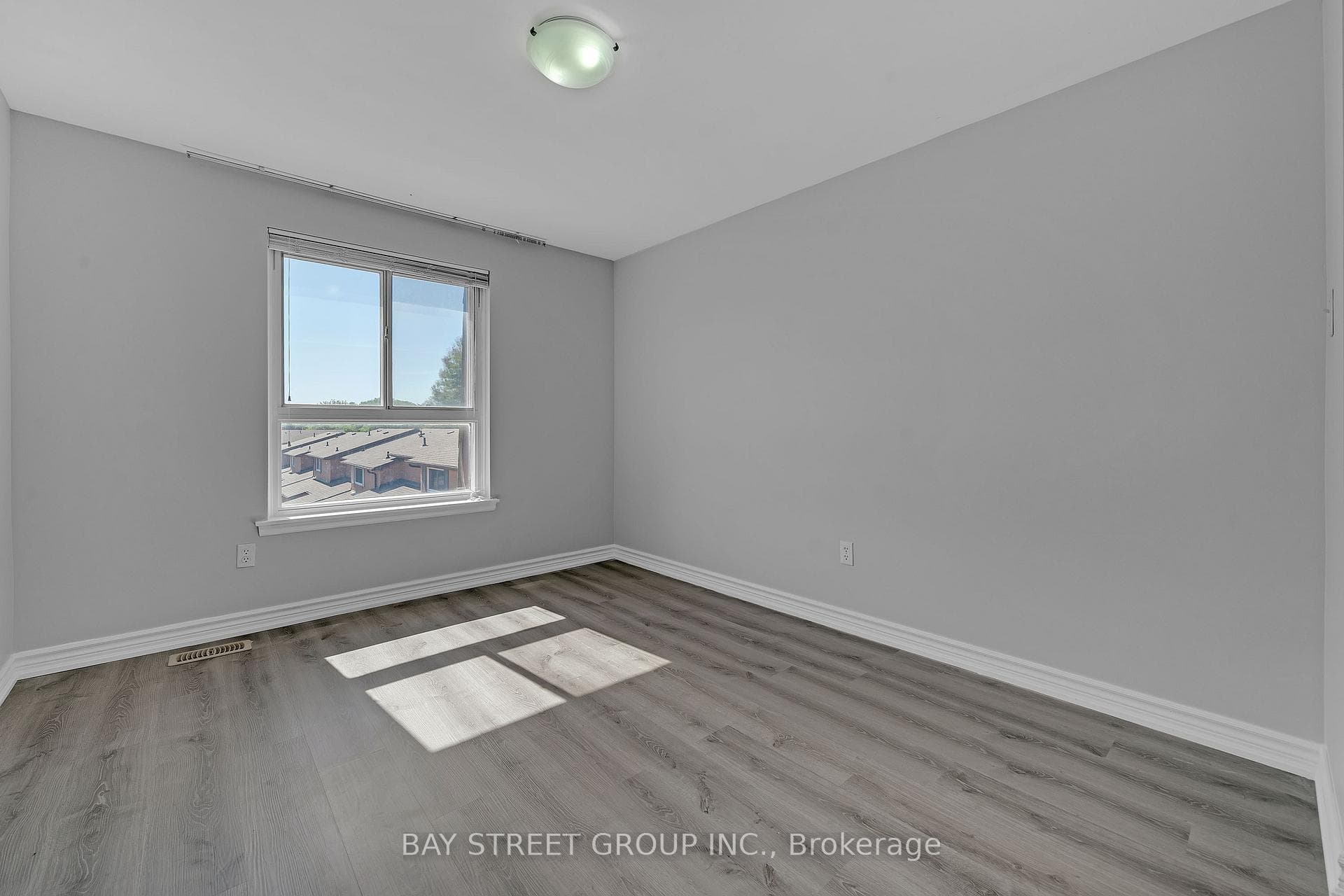 90 Crockamhill Drive Unit #21 photo 24