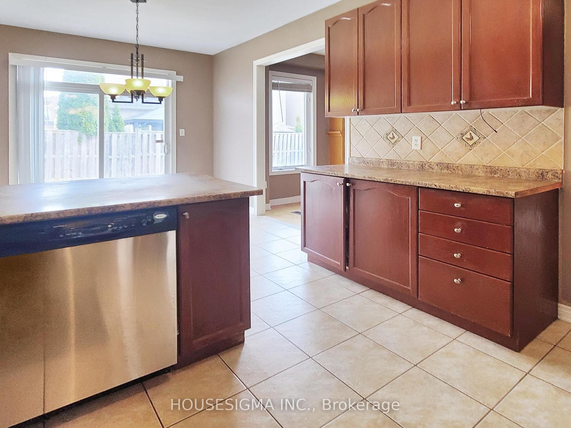 31 Braddock Drive photo 7