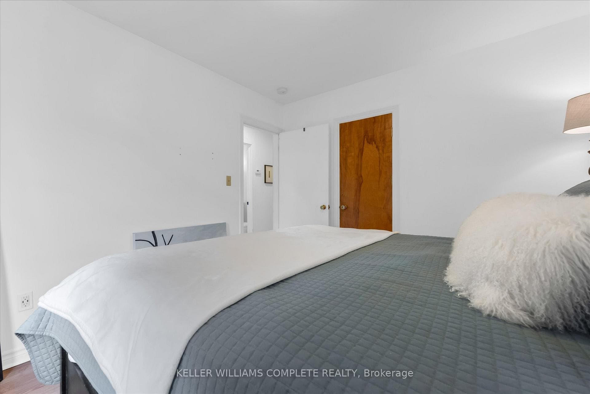 24 Central Park Avenue photo 13