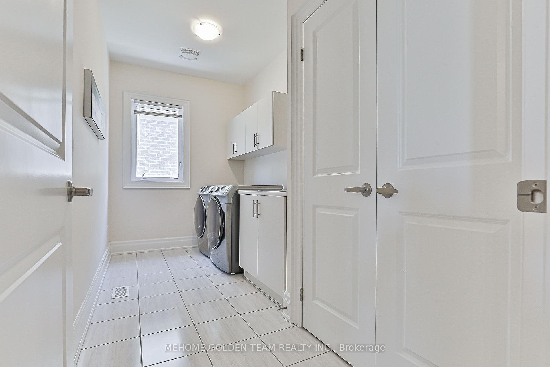 35 Shining Willow Court photo 42
