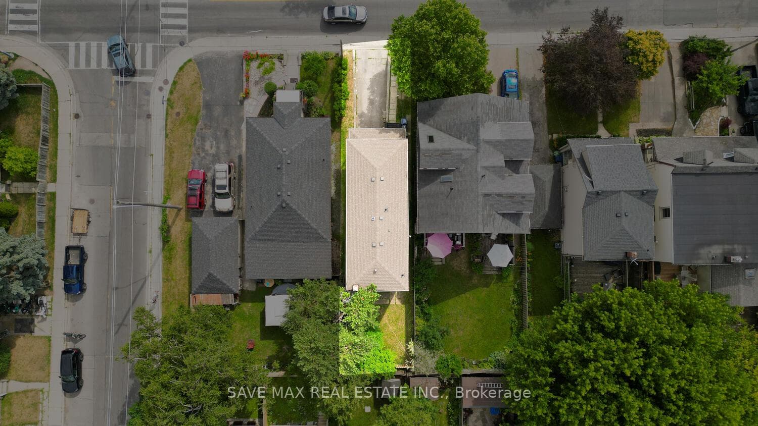 82A Birchmount Road photo 30