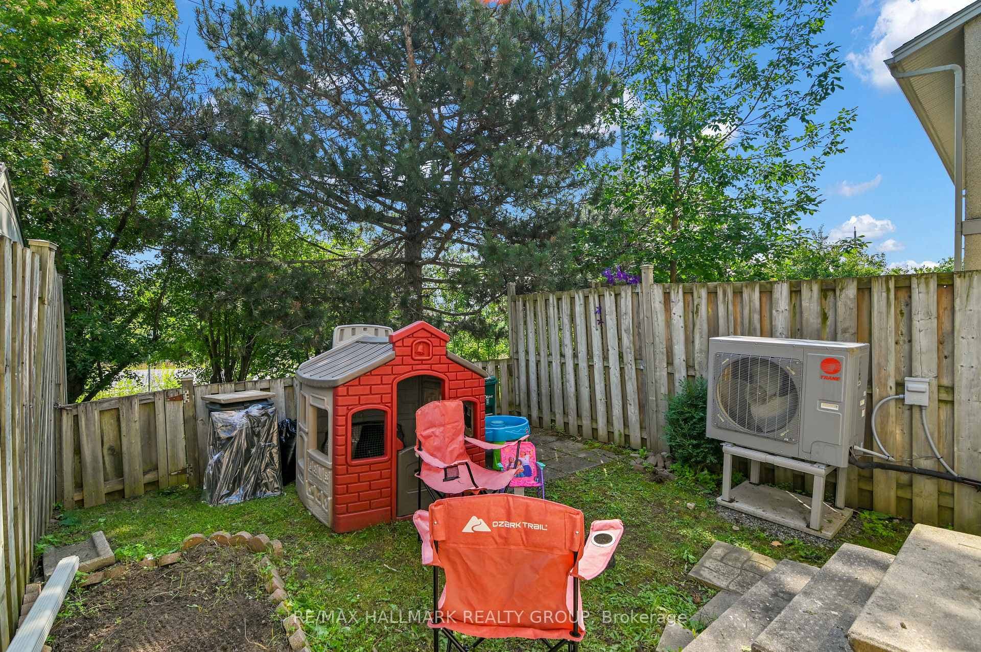 1505 Ballard Court Unit 3 photo 24