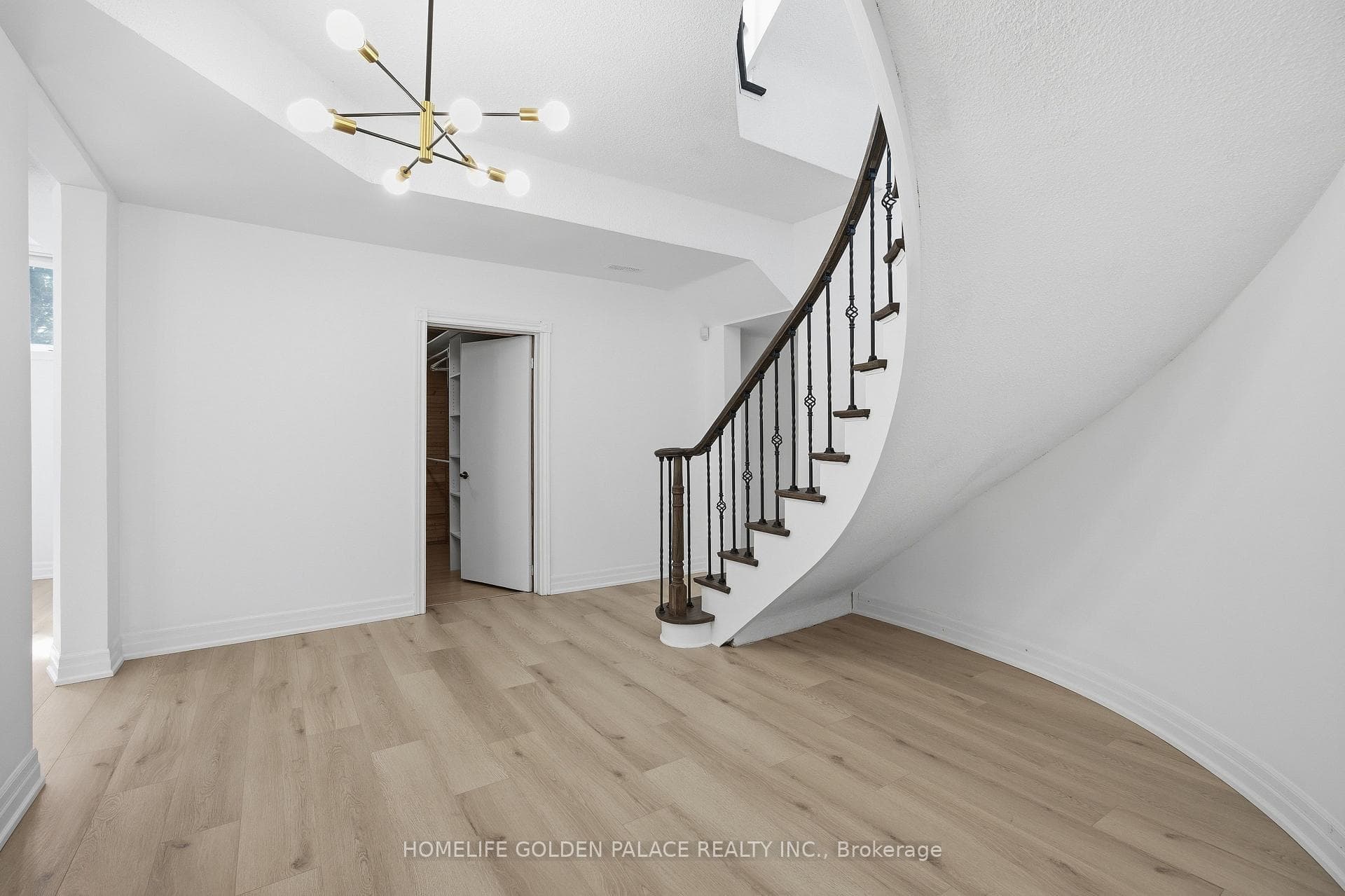 394 Patricia Avenue photo 20