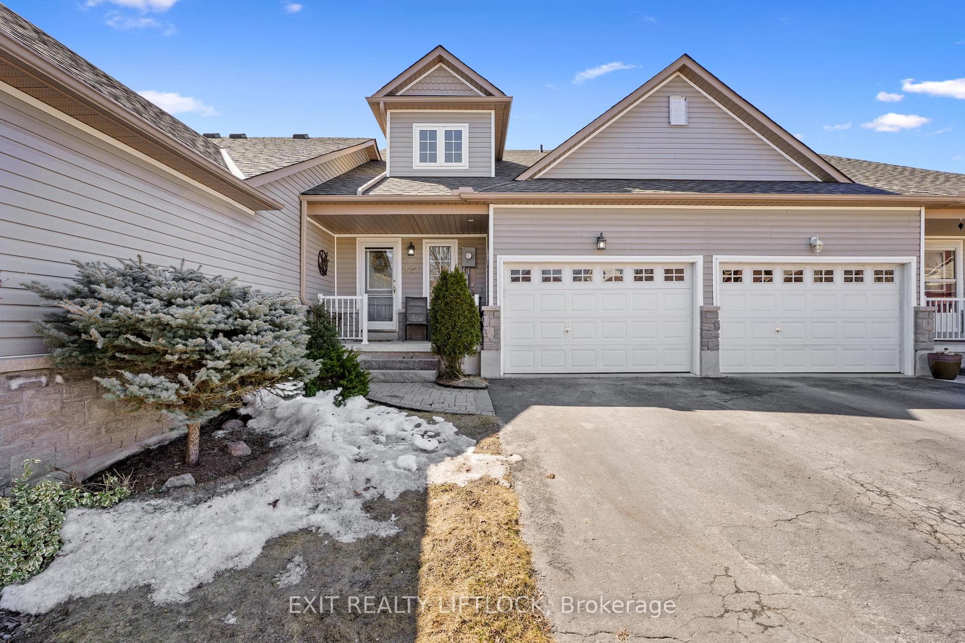 561 Garbutt Terrace photo 1