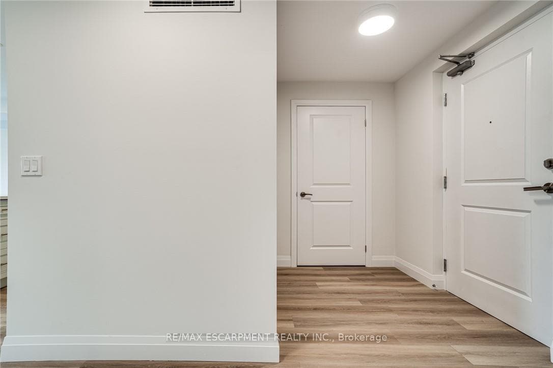 153 Wilson Street Unit 307 photo 35