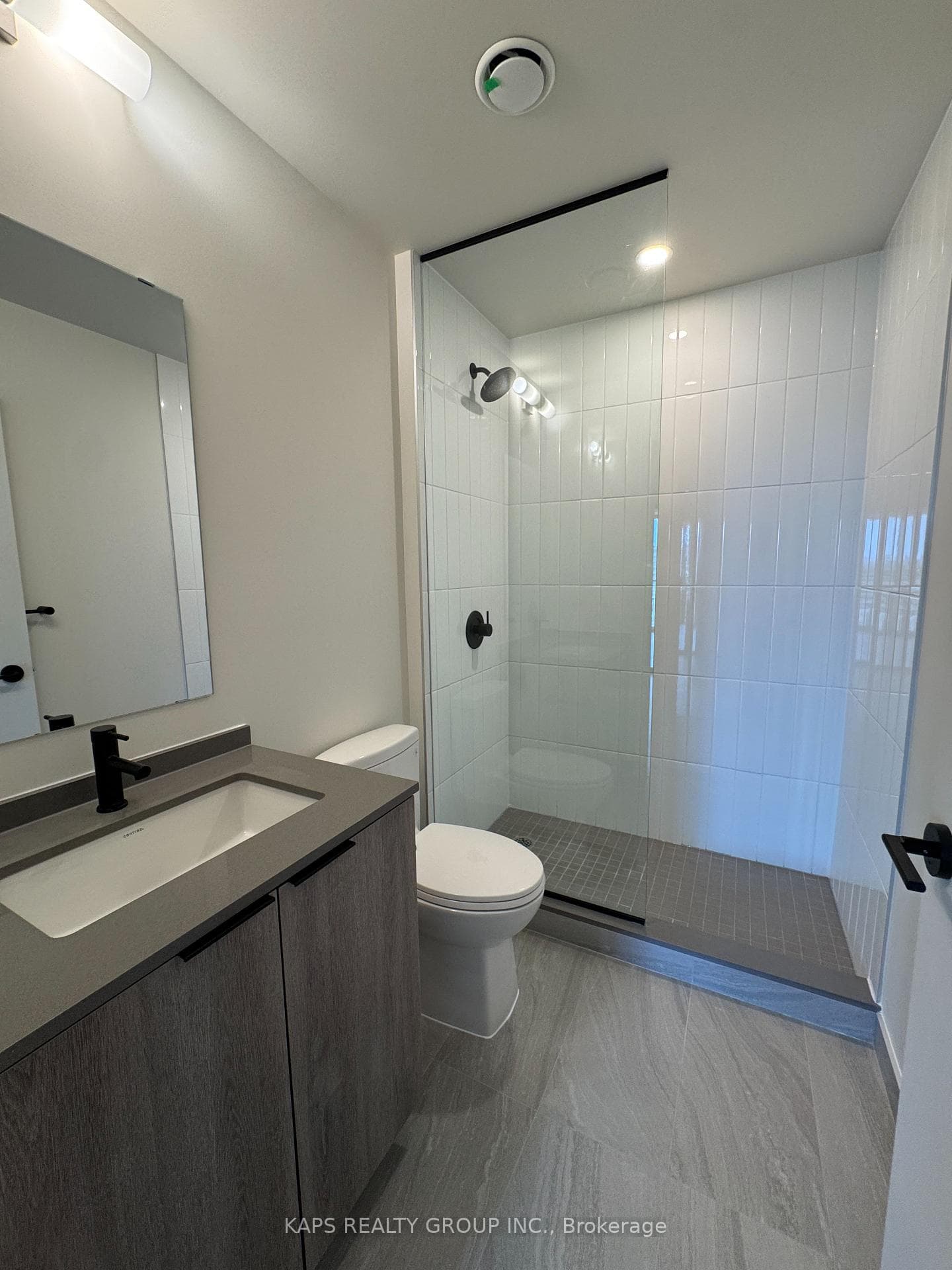 181 Sterling Road Unit 715 photo 14