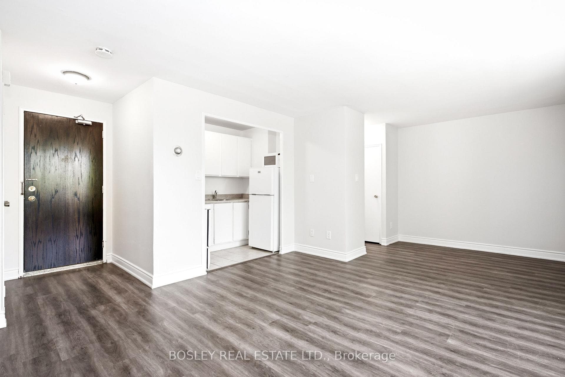 85 Lawton Boulevard Unit 403 photo 4
