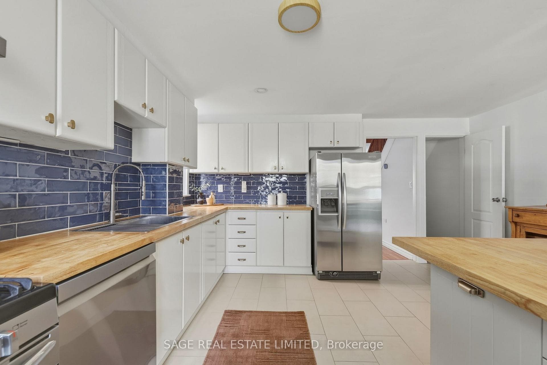 662 Woodbine Avenue photo 15