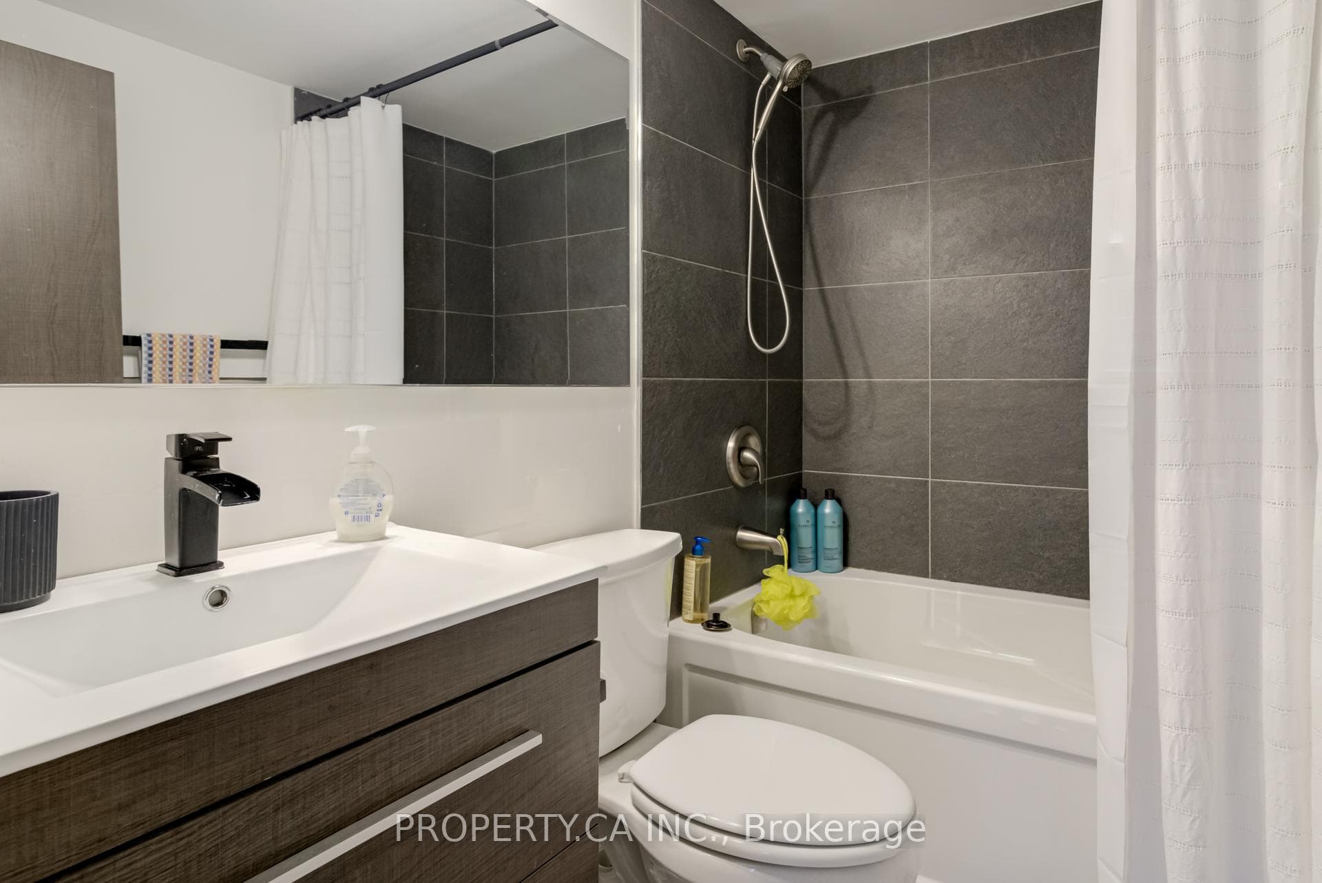 1029 King Street Unit 1011 photo 19