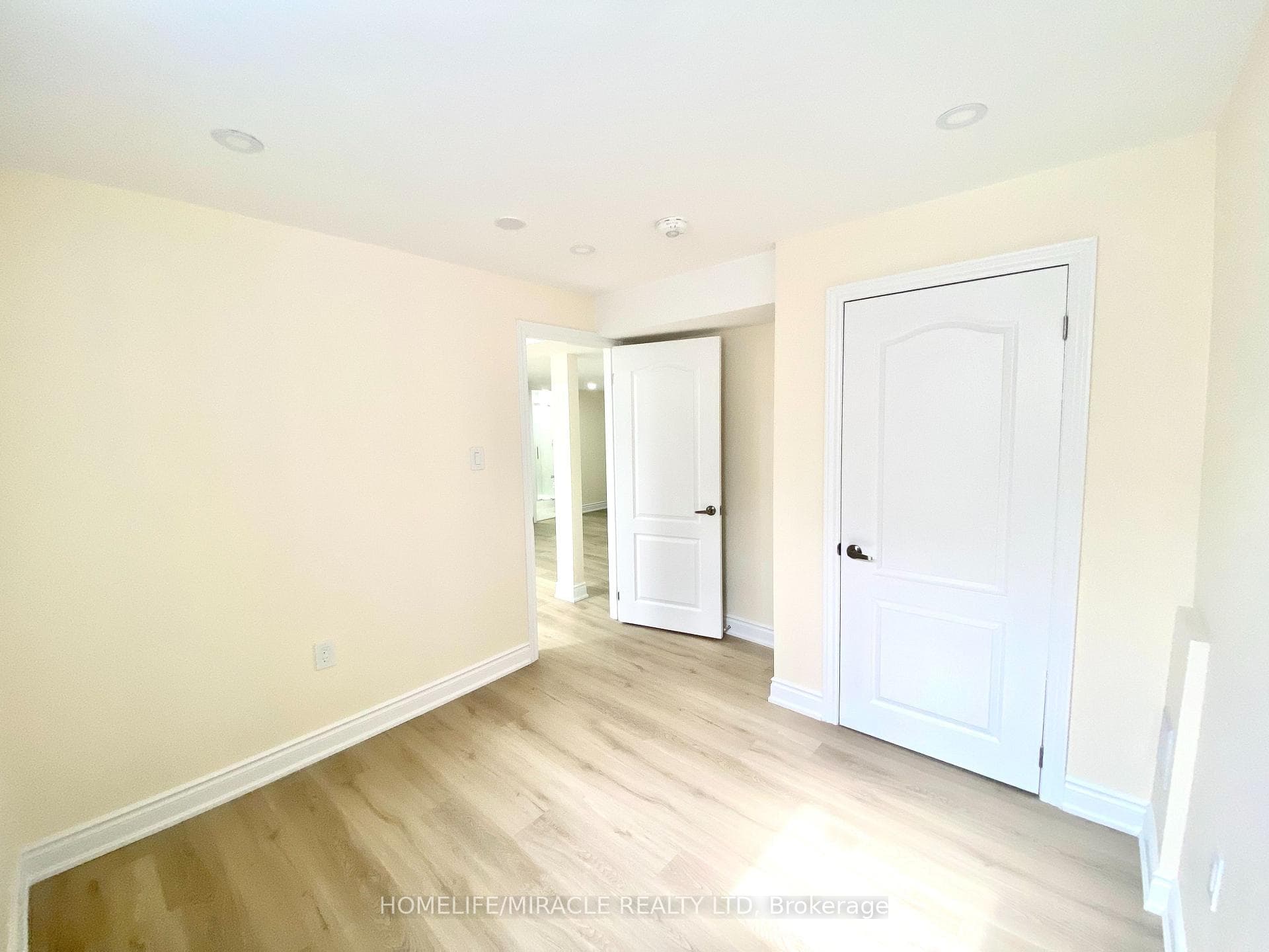87 Watchman Road photo 9