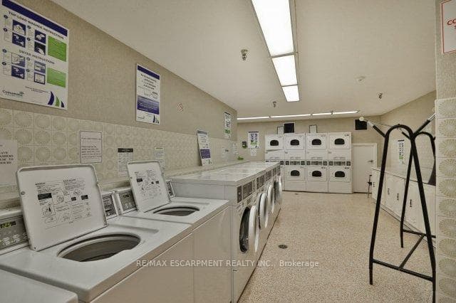 1333 BLOOR Street Unit 1905 photo 27