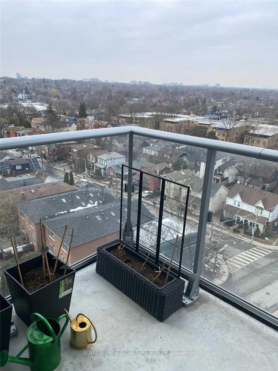 58 Orchard View Boulevard Unit 1102 photo 5