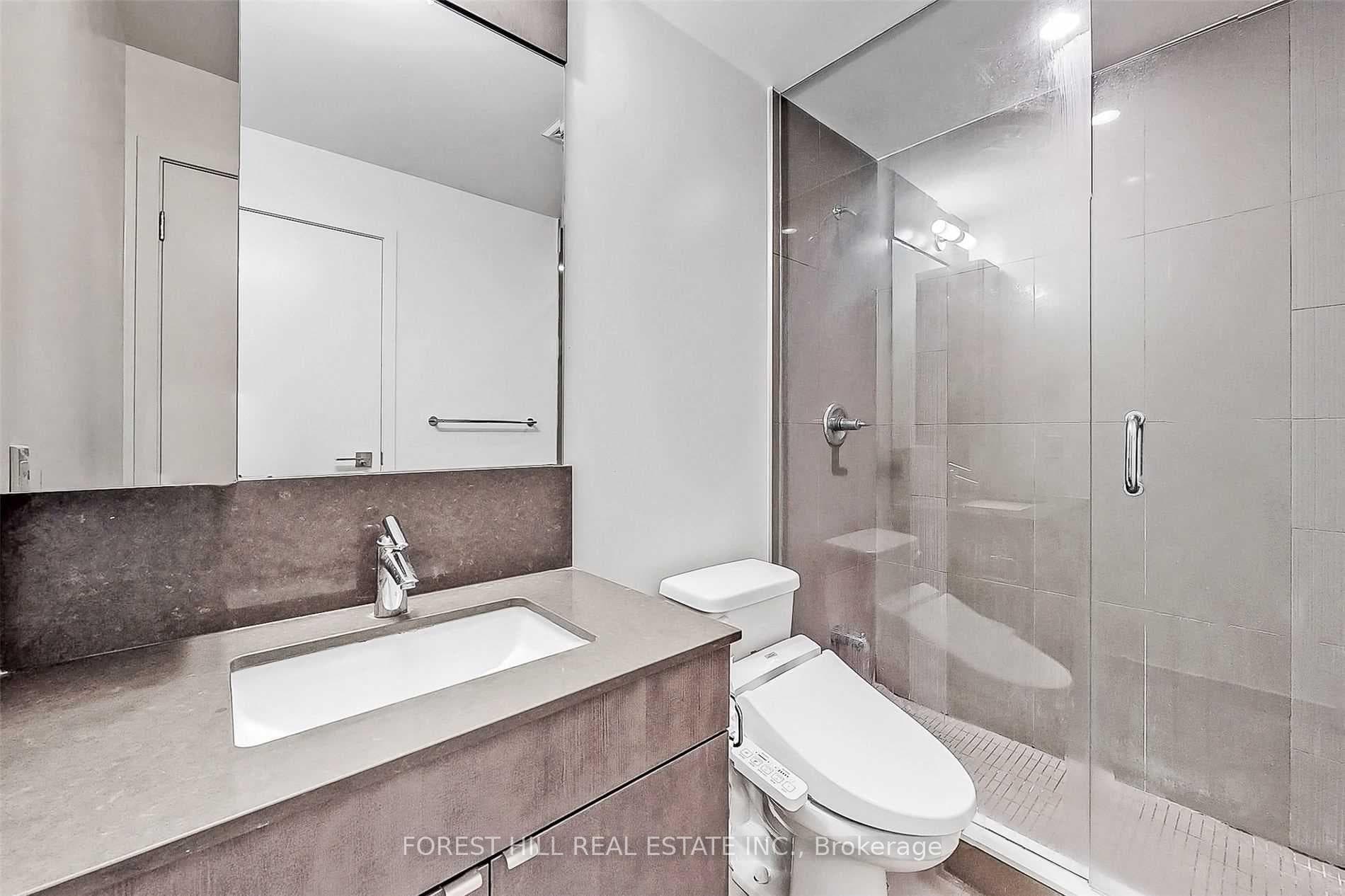89 Dunfield Avenue Unit 907 photo 14