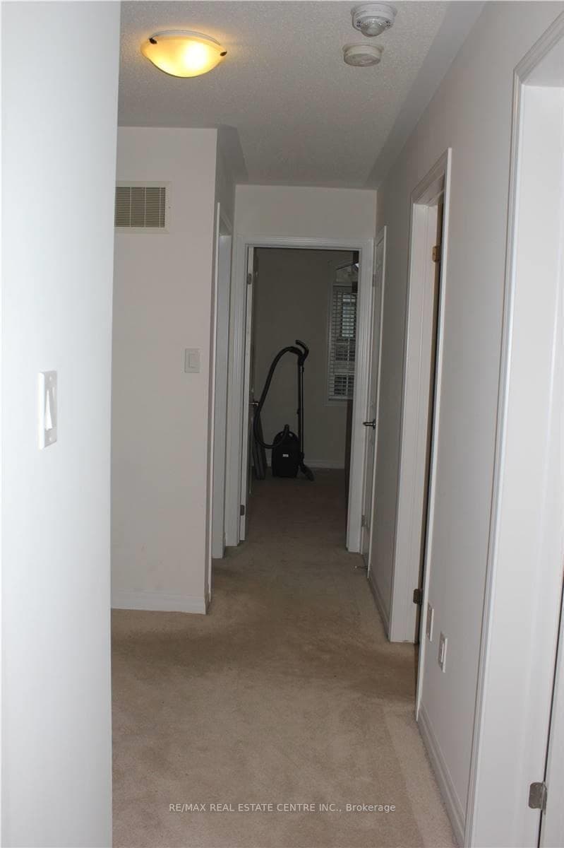 166 Beaveridge Avenue photo 16