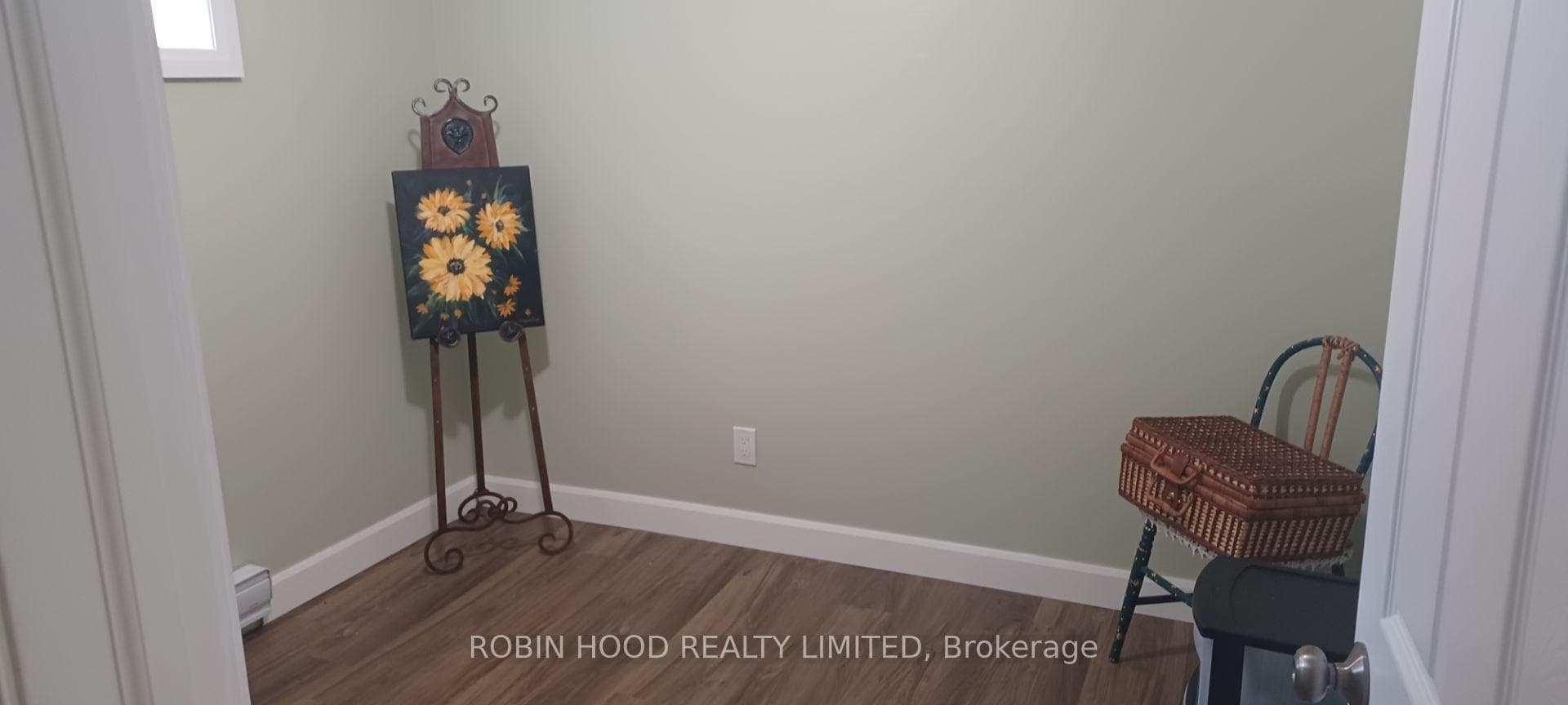 112 Borland Street photo 22