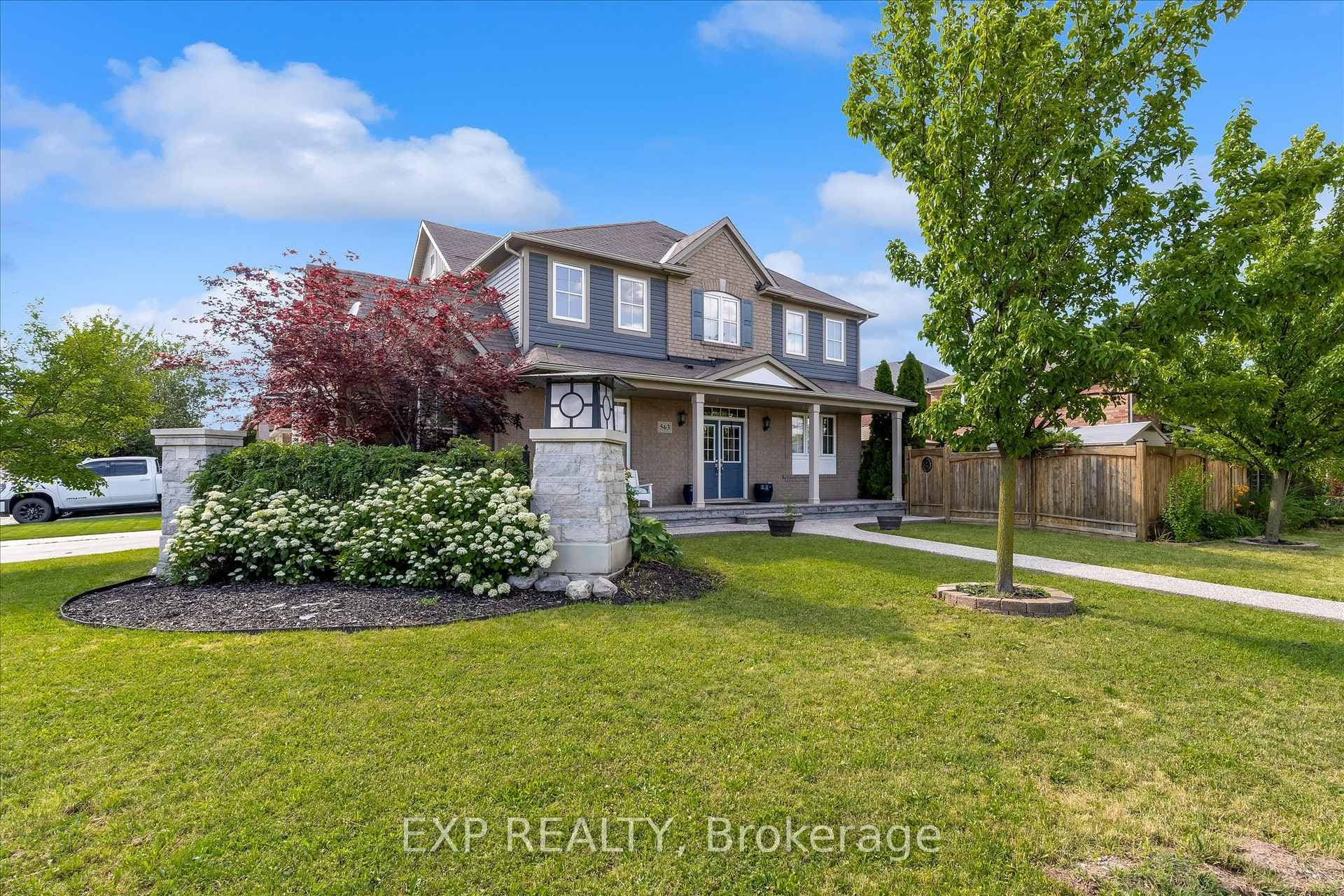 563 Fifty Road photo 2