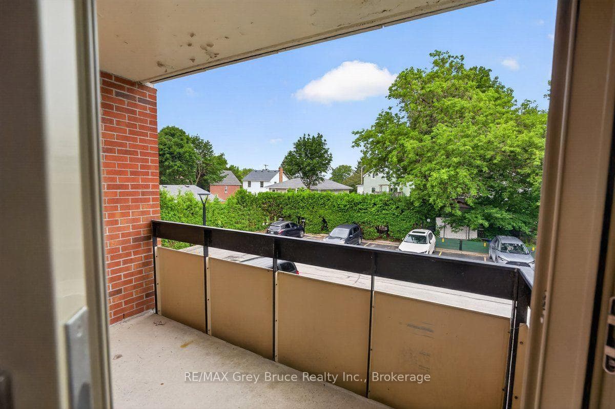 860 9th Street Unit 208 photo 9