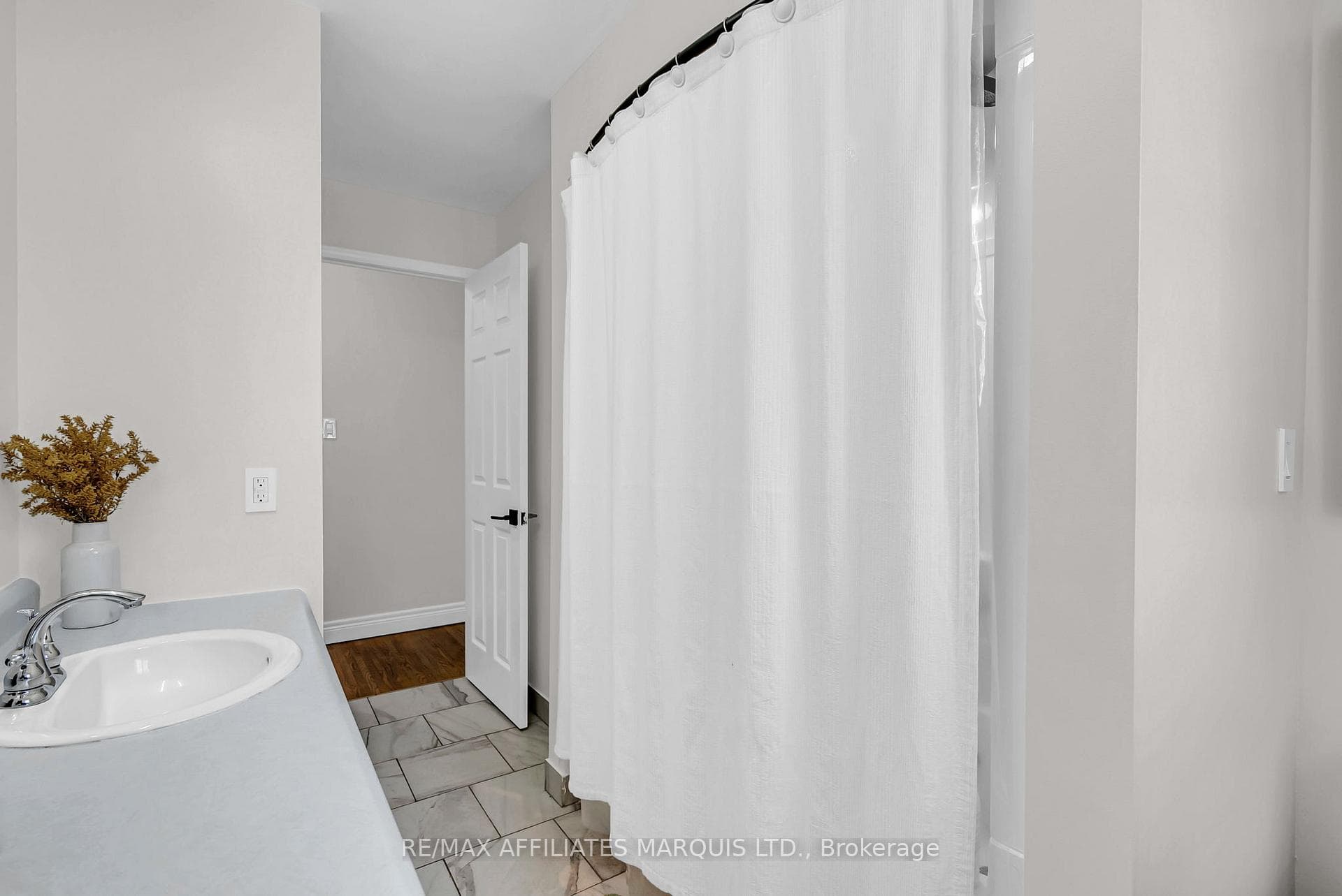 3310 Poirier Avenue photo 23