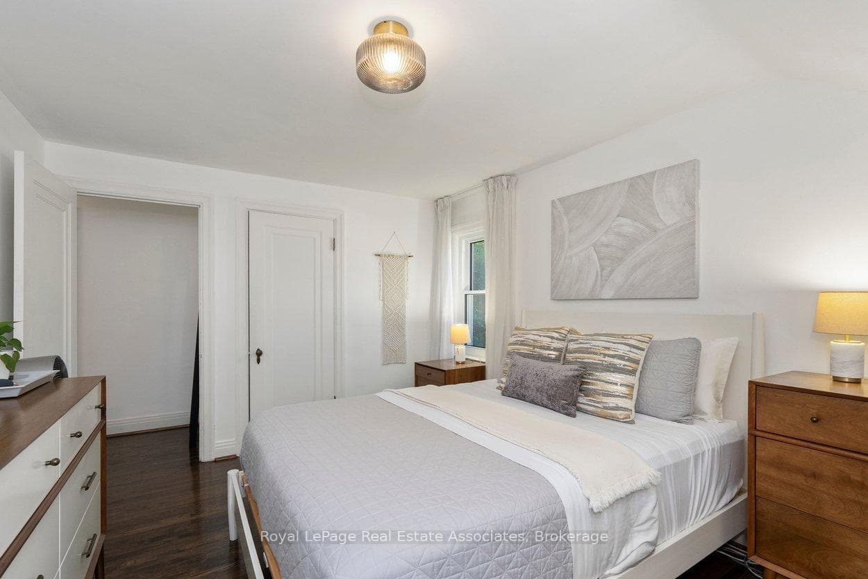 2 Byng Avenue photo 21