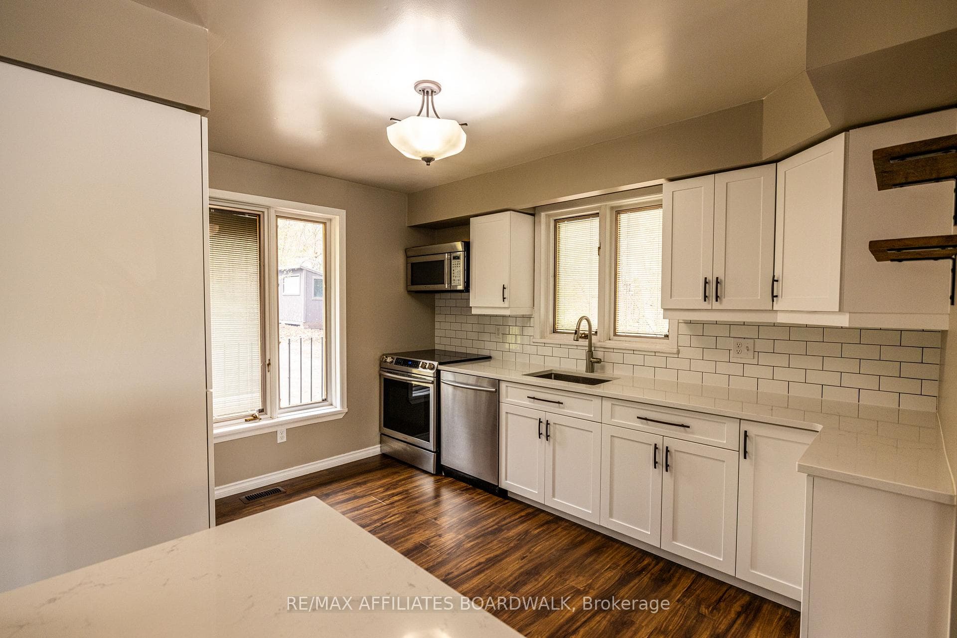 125 Deerfield Drive photo 10