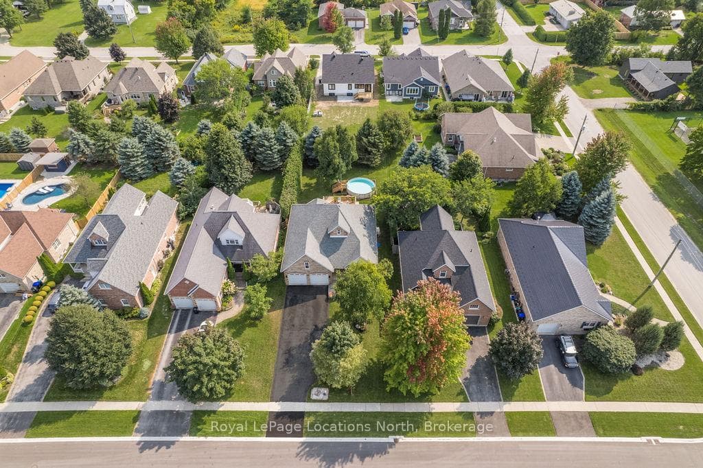 75 EDWARD Street photo 37