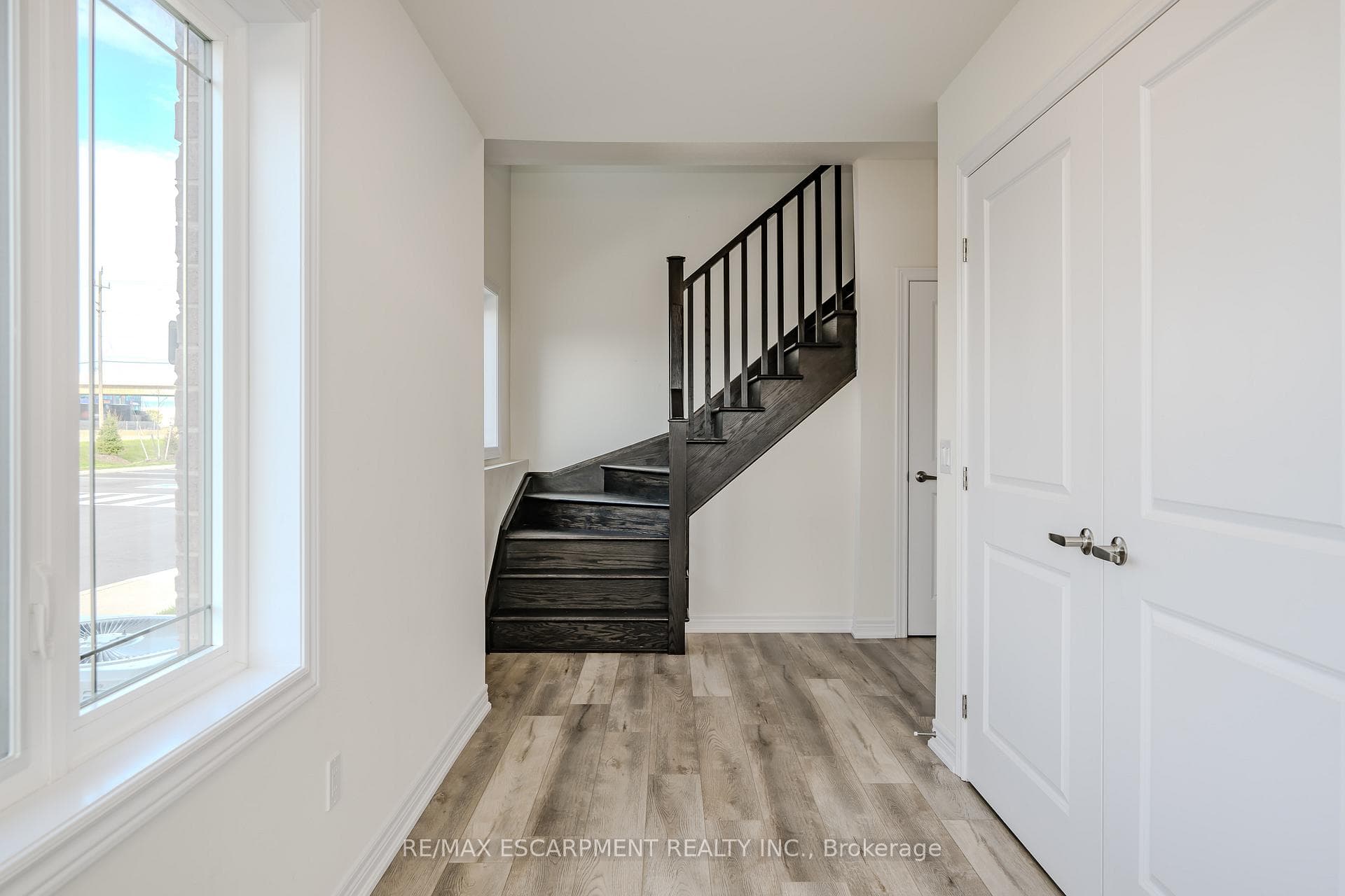 11 Rachel Drive photo 5