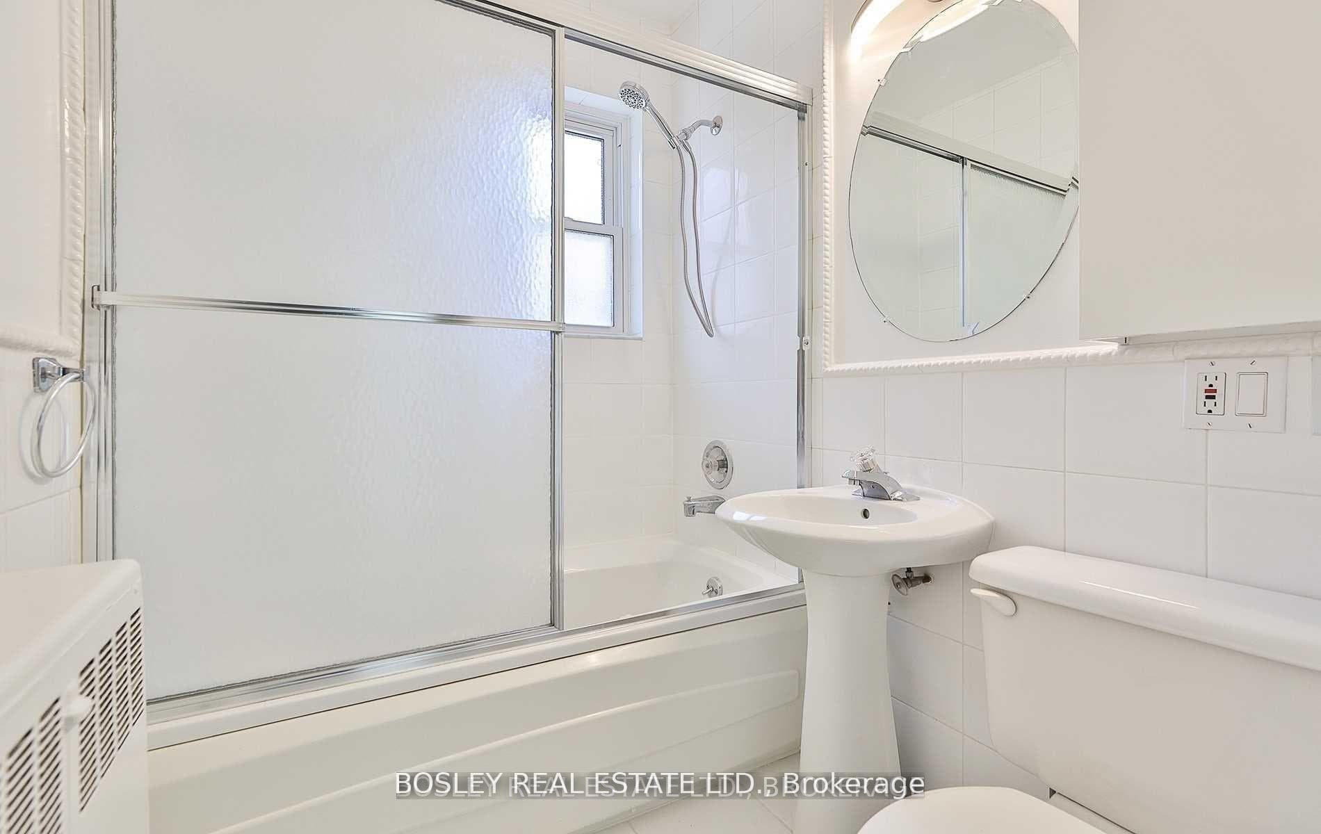 3 Warwick Avenue Unit 1 photo 12
