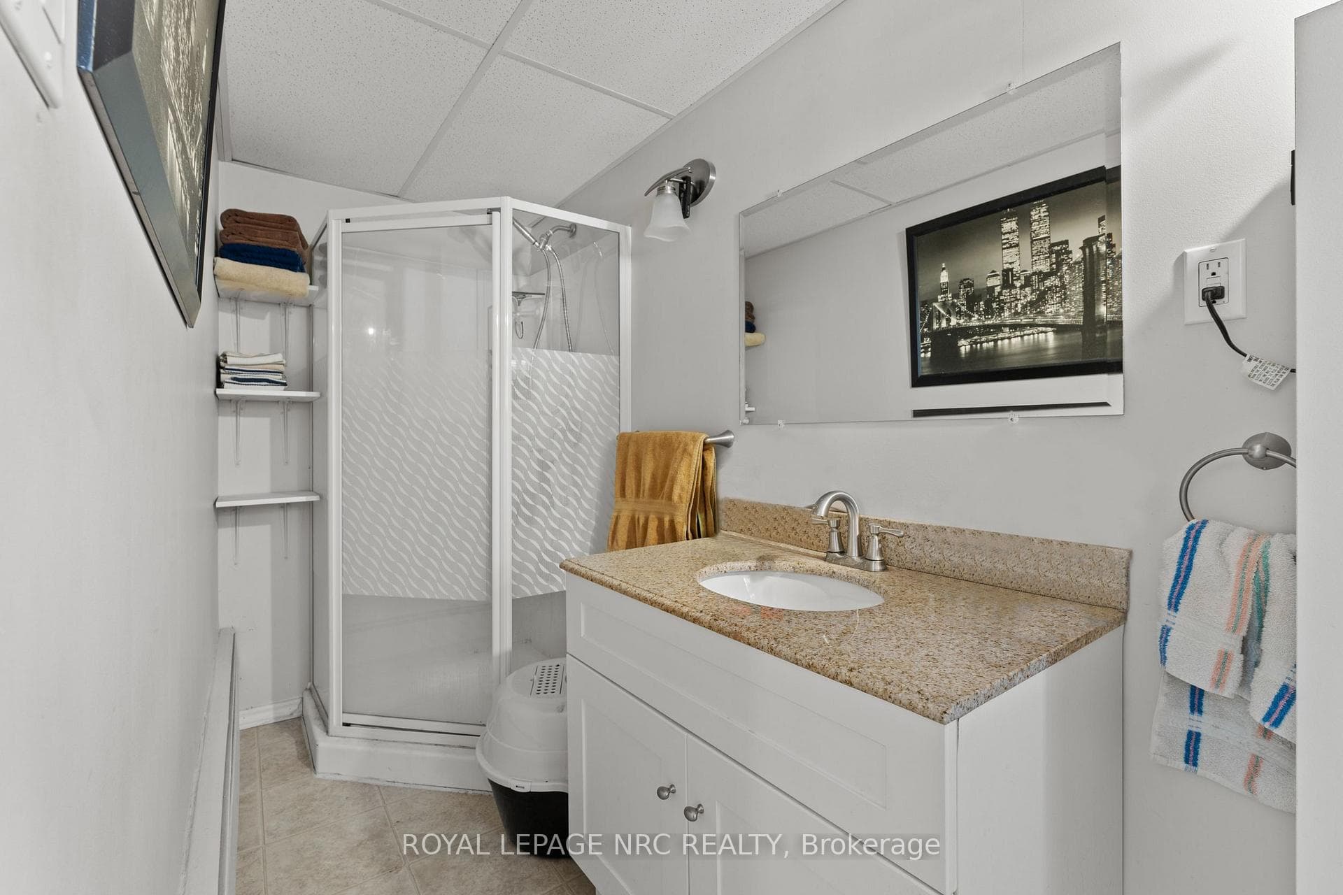 Main Floor Bathroom