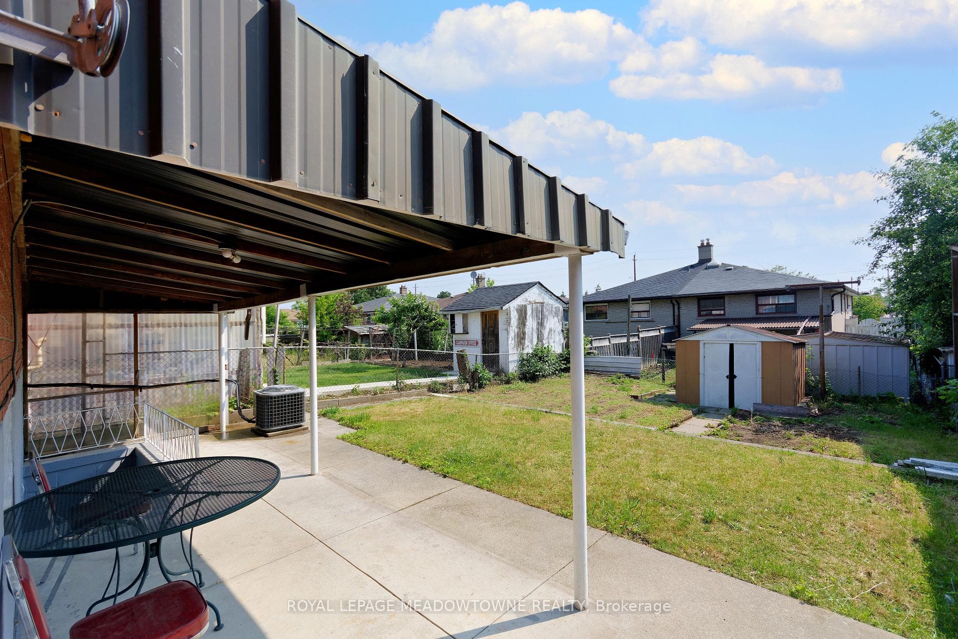 19 Benrubin Drive photo 29