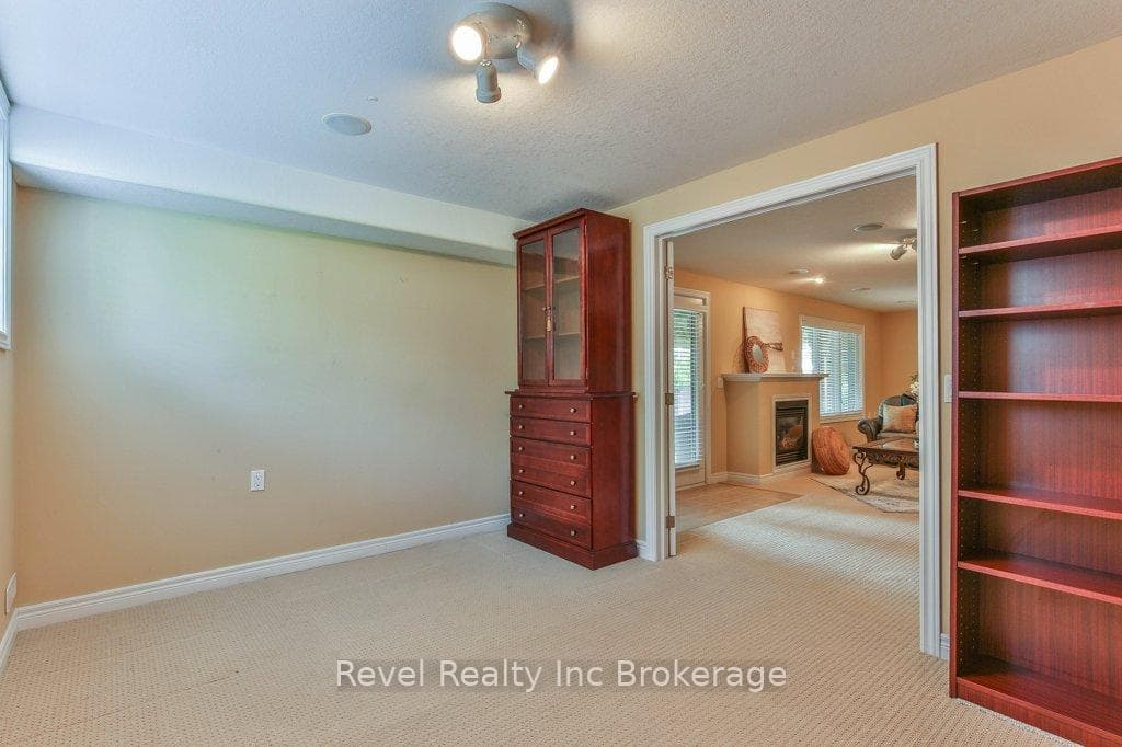 500 Lakeview Drive Unit 17 photo 30
