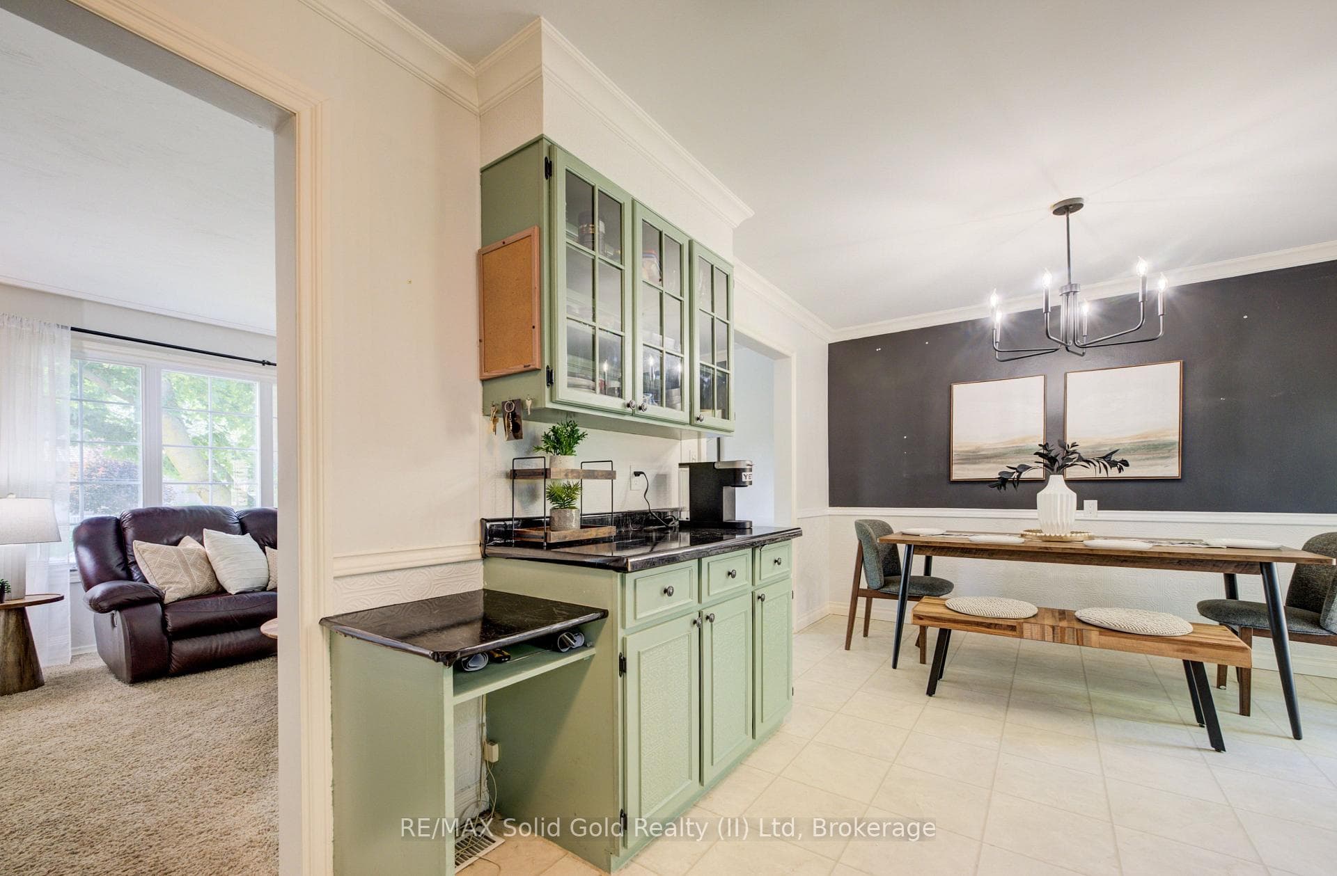 398 Boyne Avenue photo 19