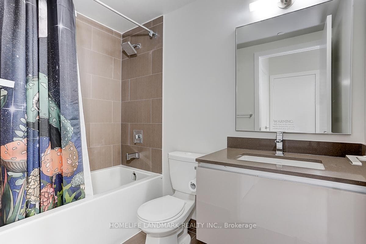 200 Bloor Street Unit 1804 photo 32