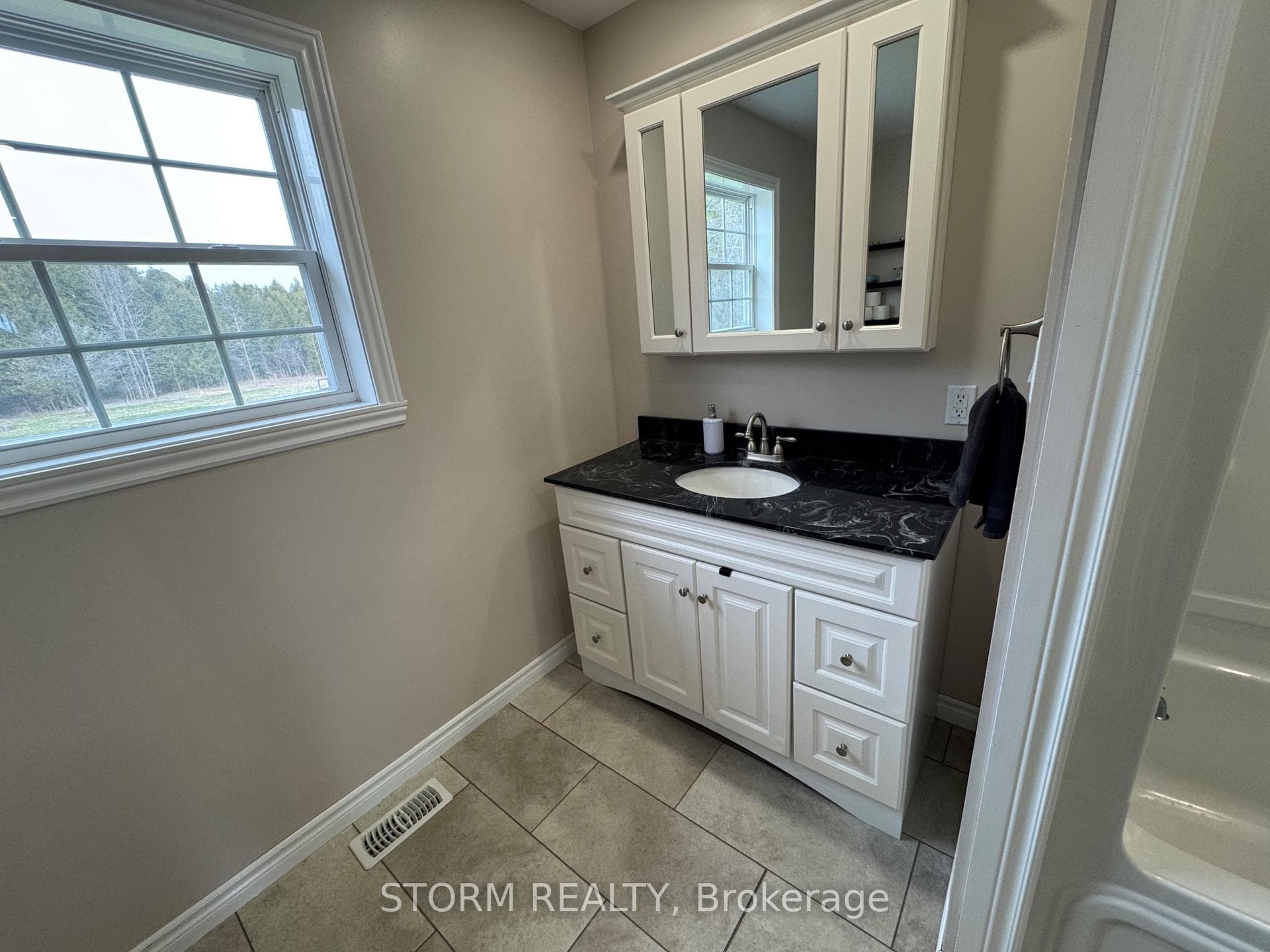 14211 Dafoe Road photo 19