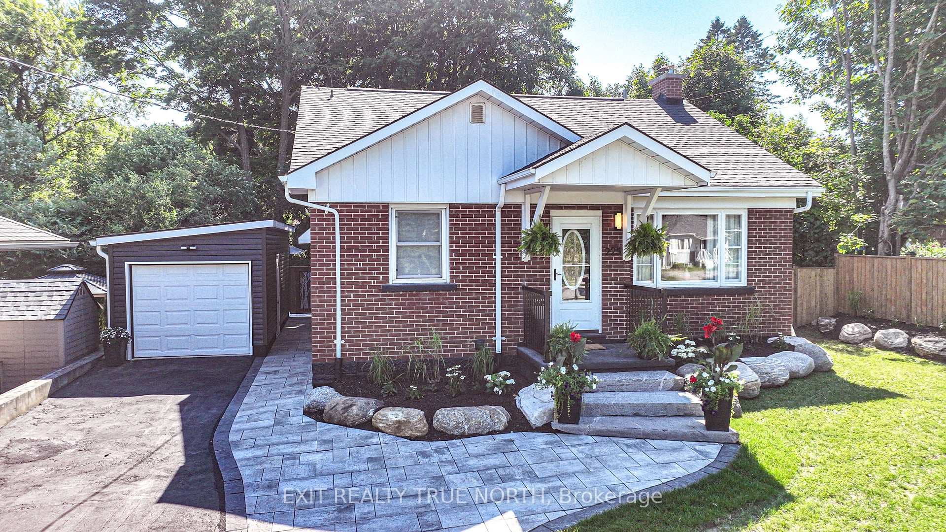 225 WEST Street photo 1