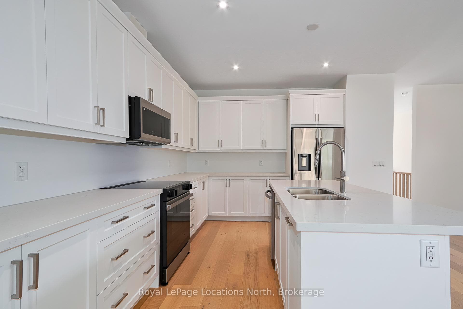 64 52nd Street photo 15