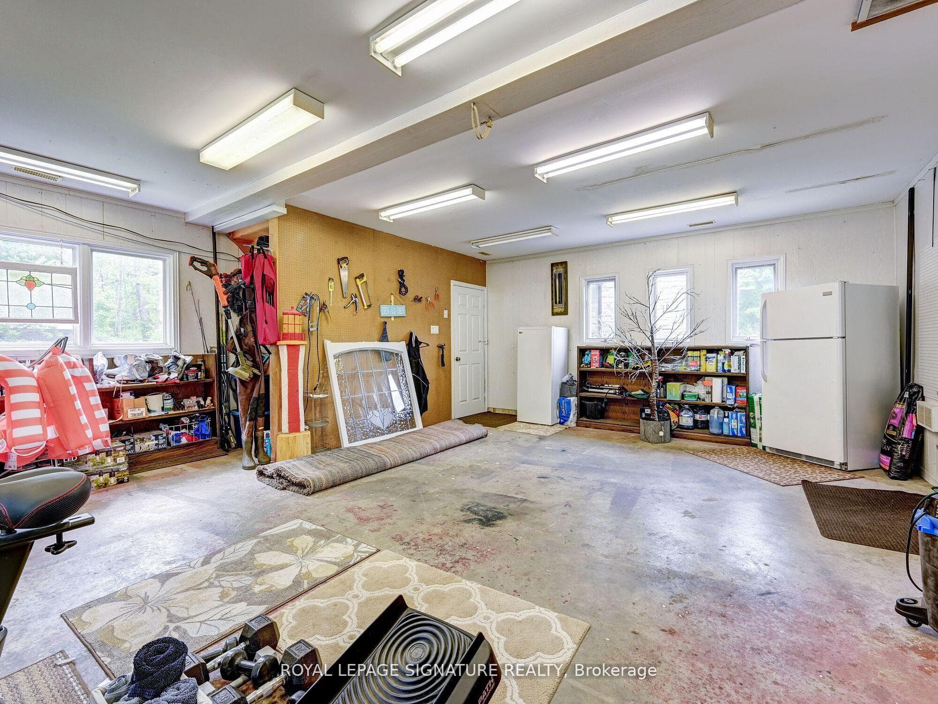 9 Fallbrook Lane photo 33
