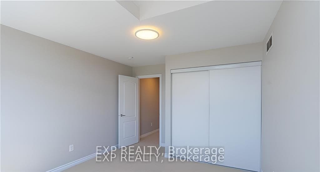 320 Autumnfield Street photo 26