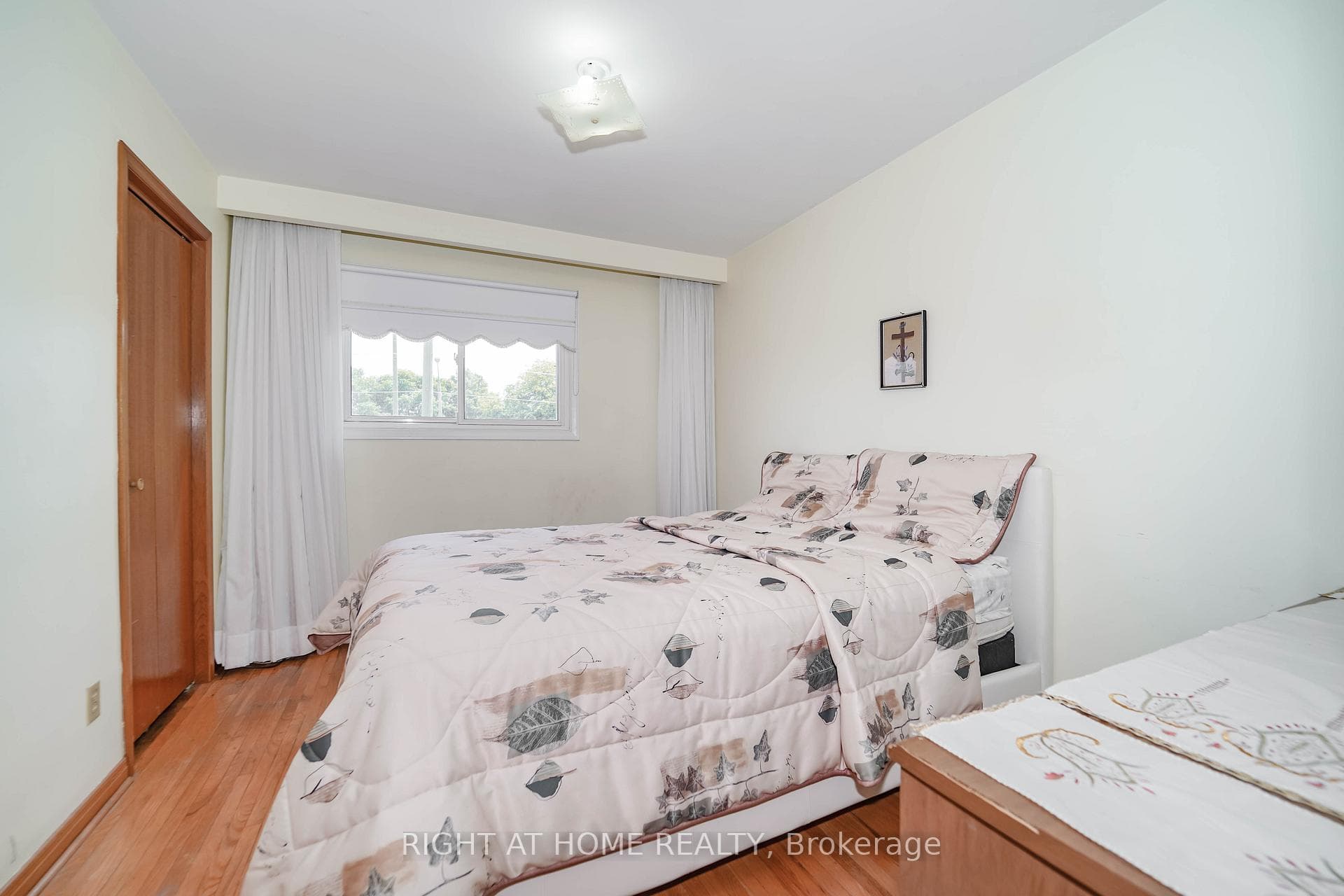 2 Lapworth Crescent photo 23