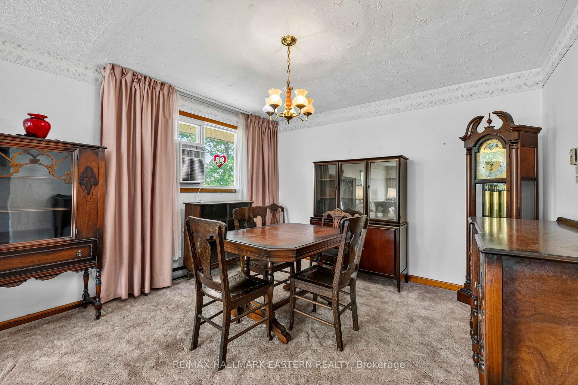 921 Robinson Road photo 6