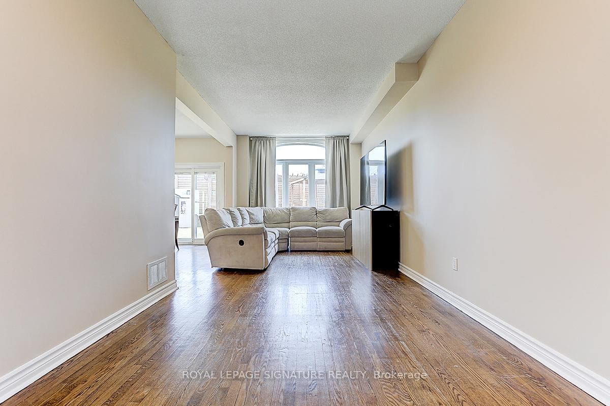 219 Milliken Meadows Drive photo 8