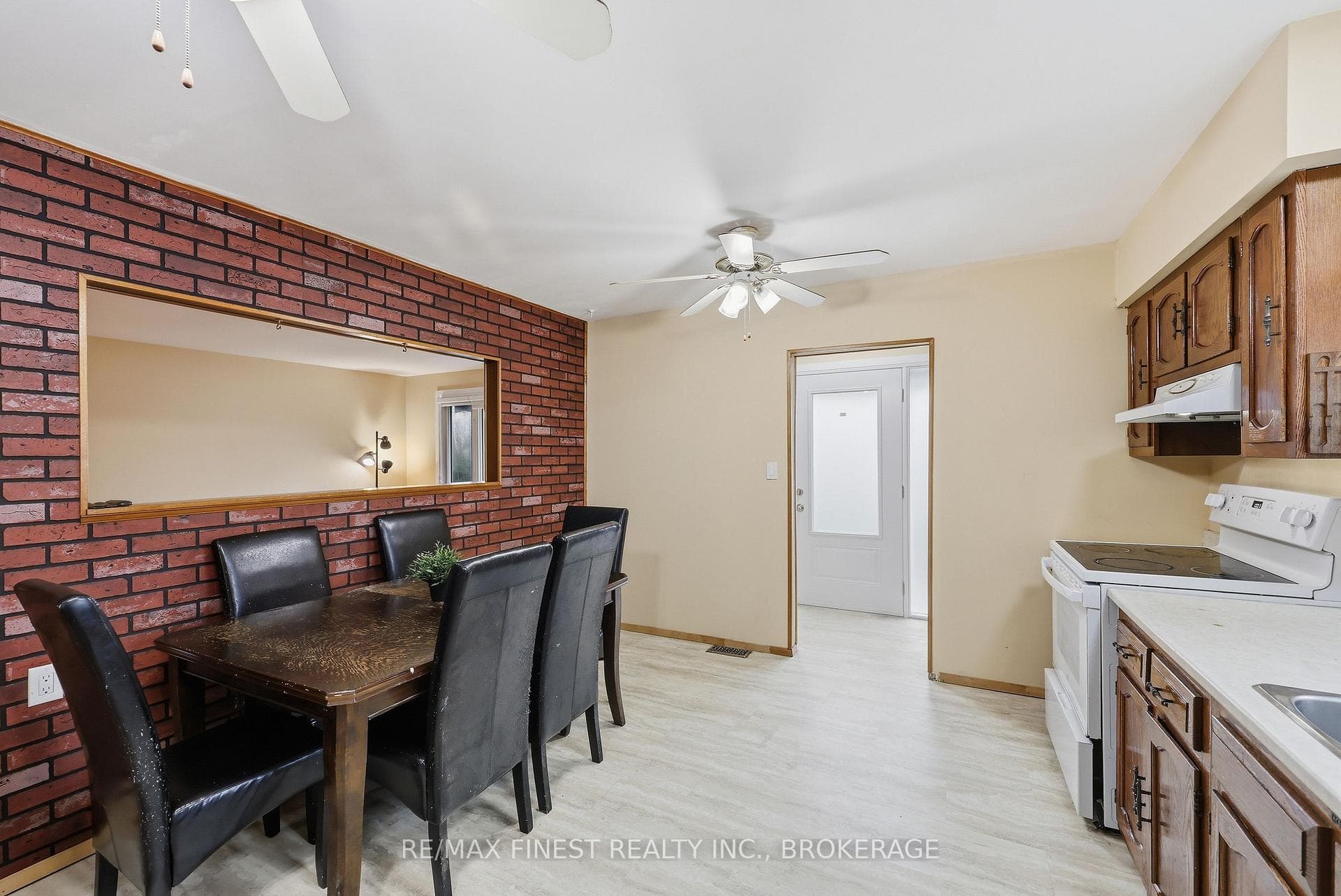 71 Cartwright Street photo 10