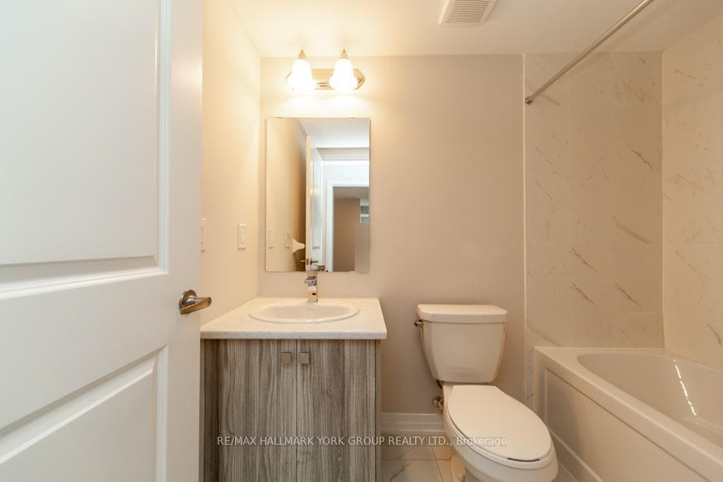 40 BAYNES Way Unit 4 photo 14