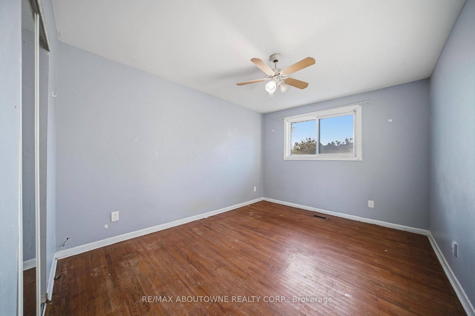 34 Seaborn Road photo 9