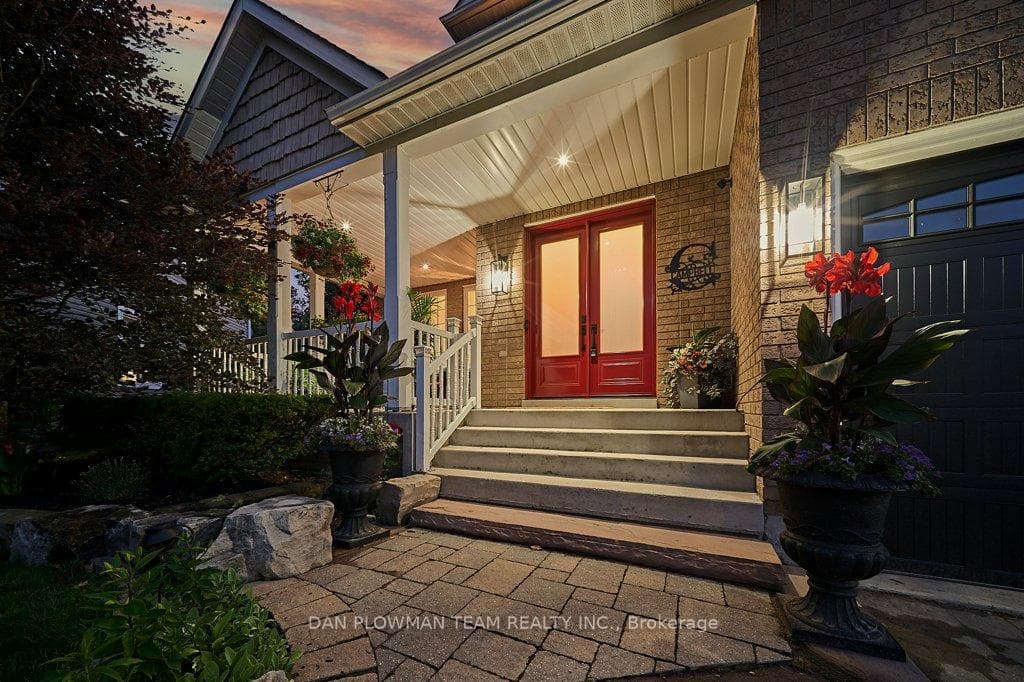 1470 Aldergrove Drive photo 4