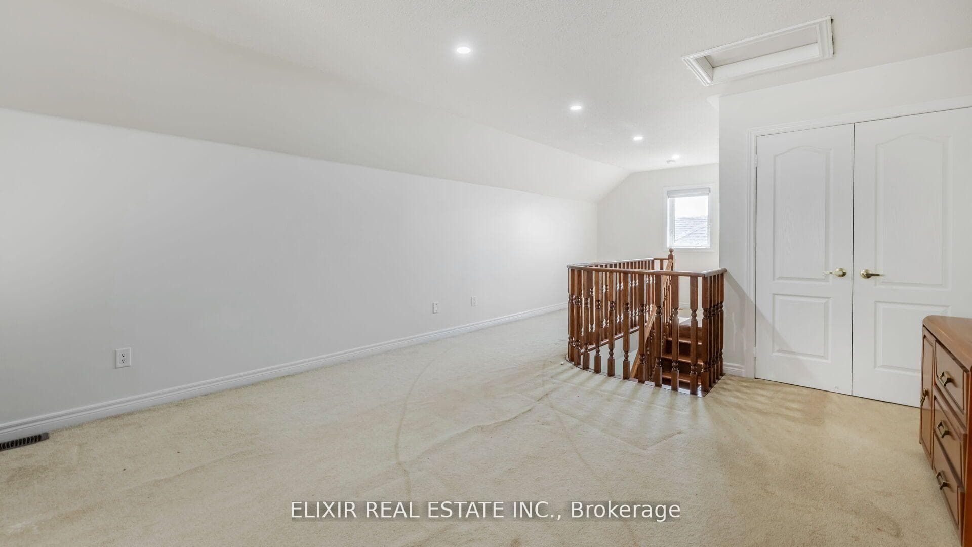 396 Scott Boulevard photo 31
