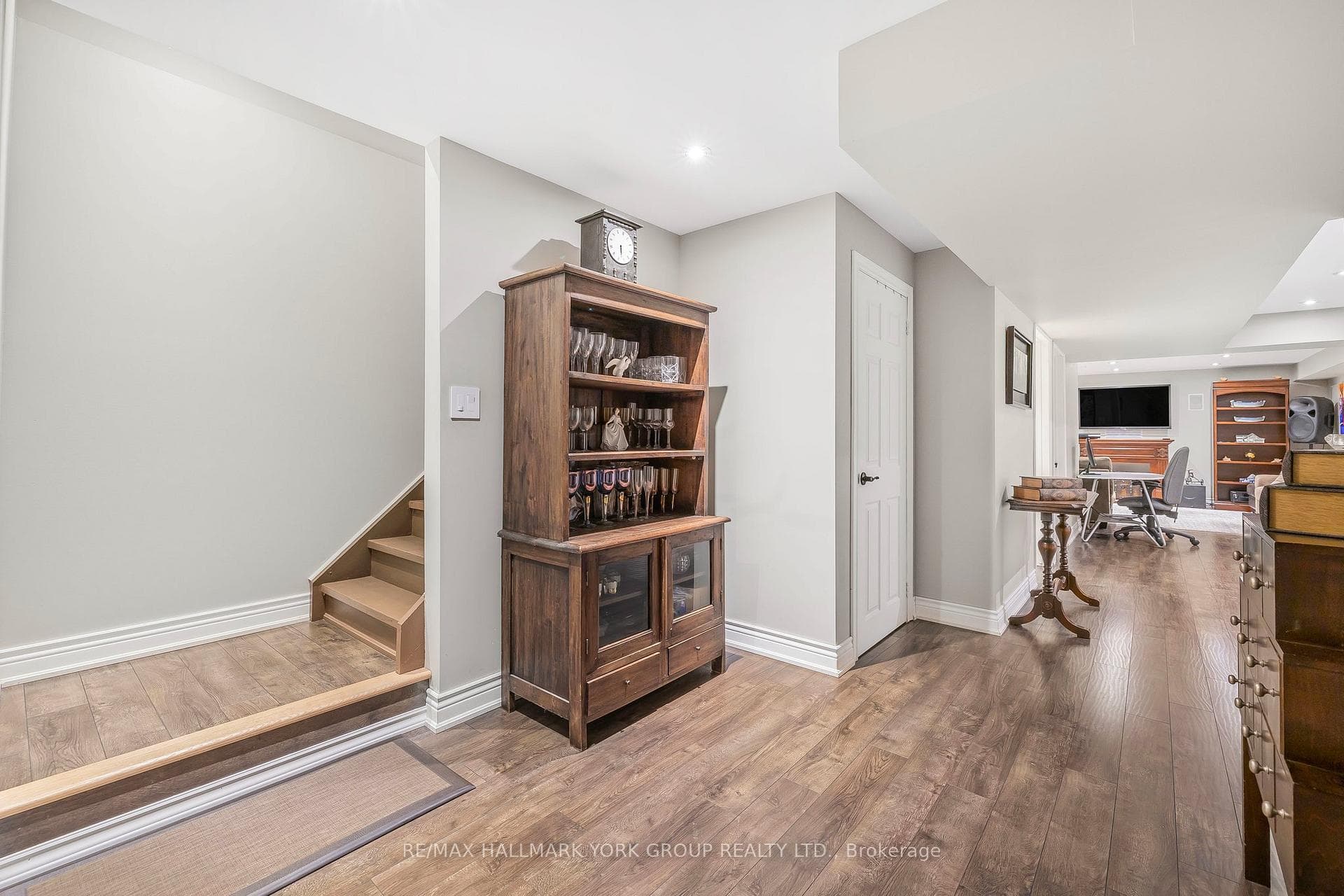 244 Borealis Avenue photo 24