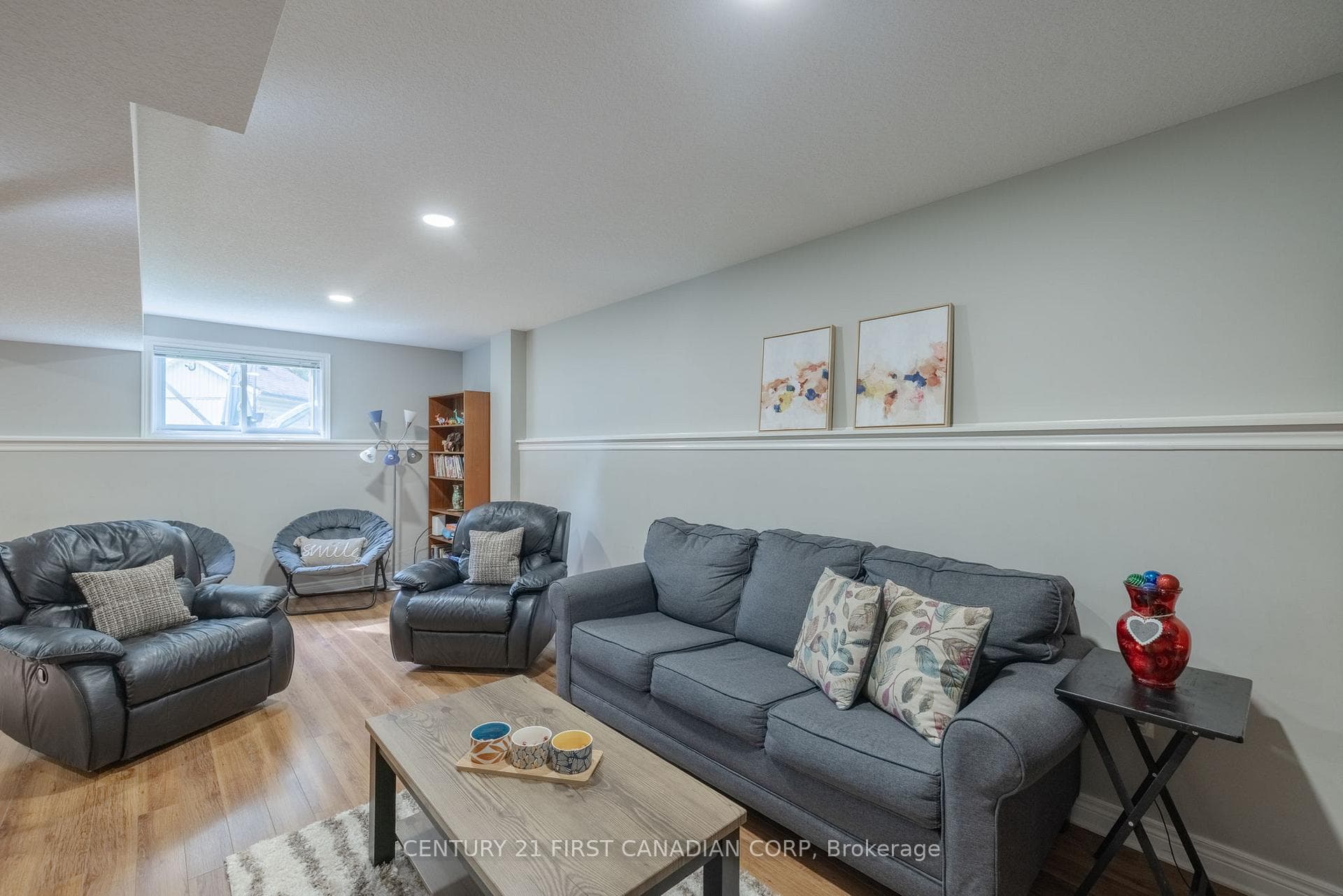 9 Rexway Road photo 24