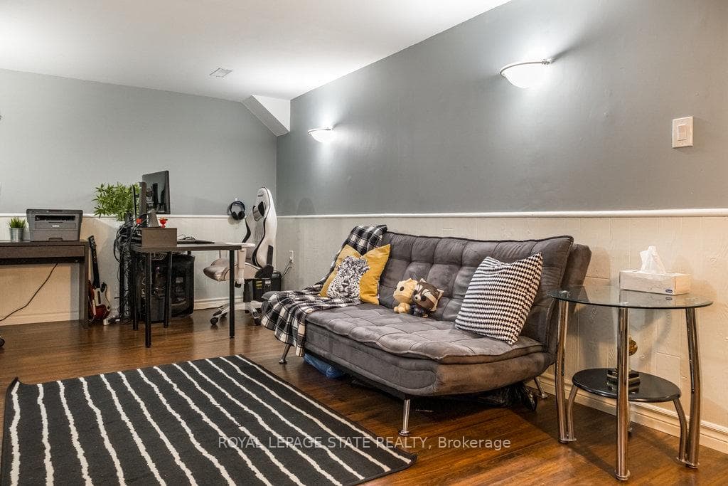 300 Rexford Drive Unit 16 photo 26