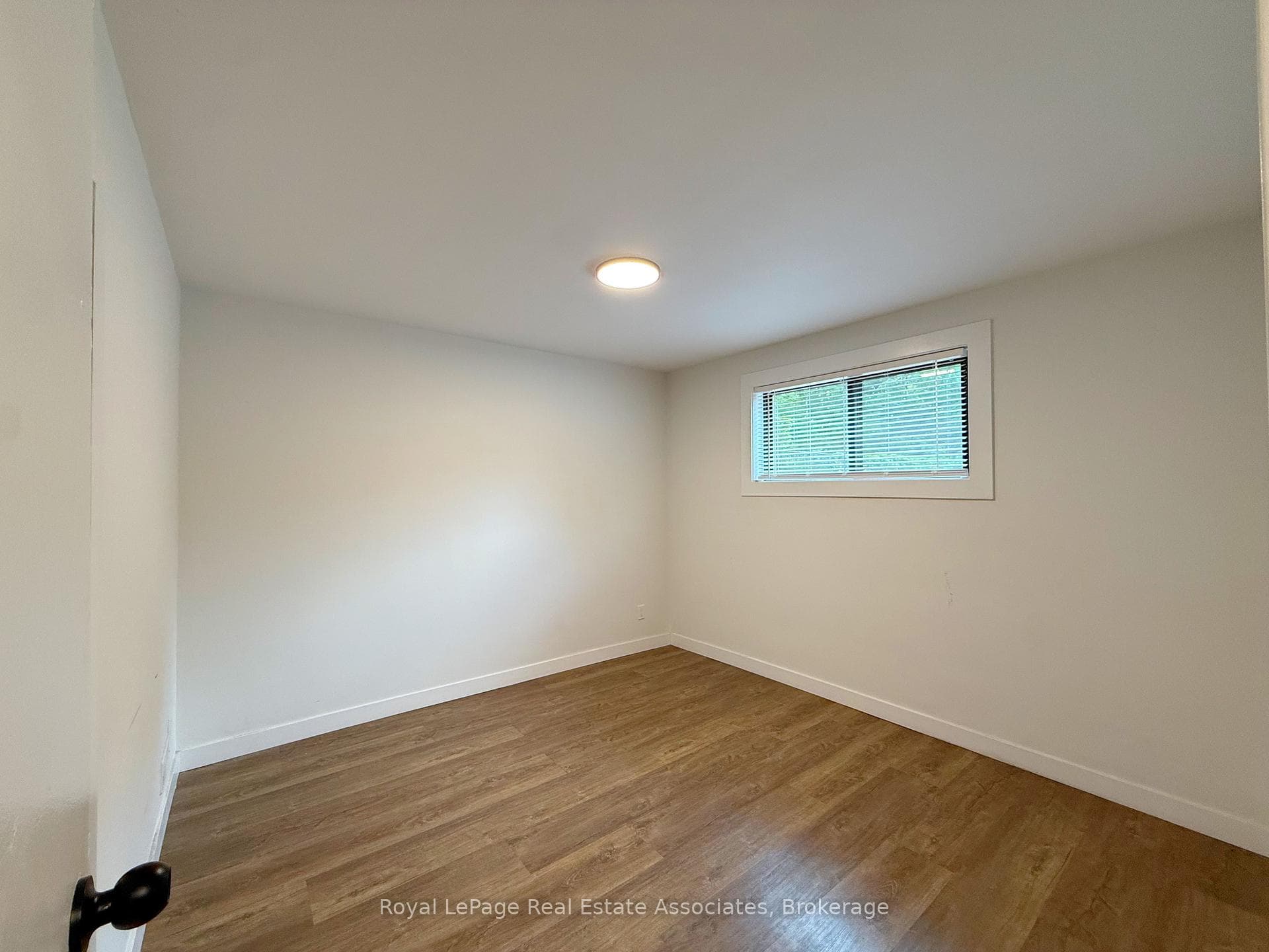 171 Huron Street Unit 2 photo 2
